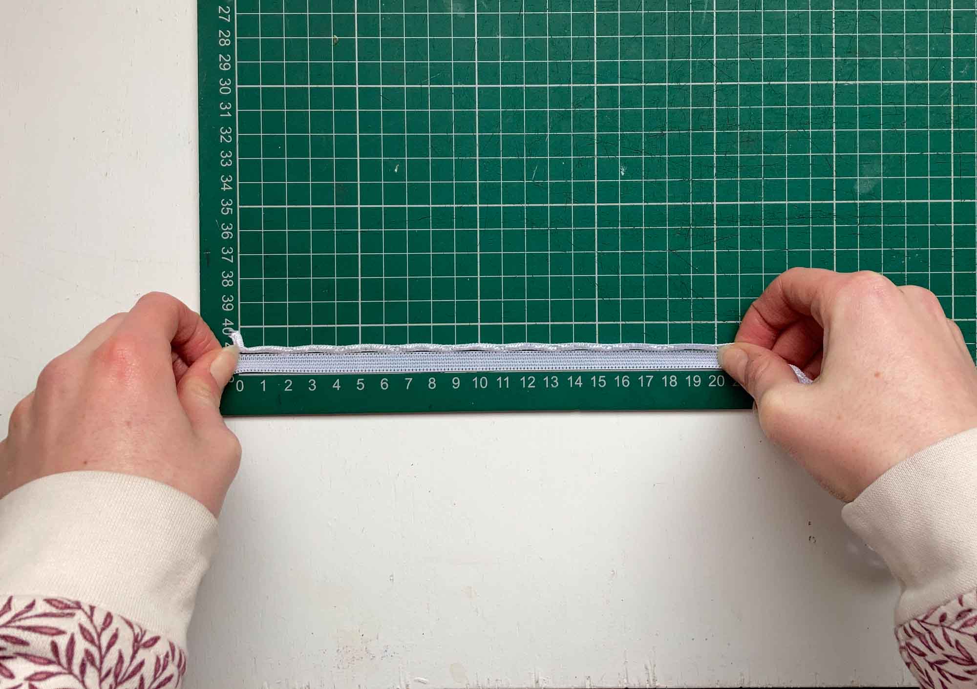 How to determine the stretch percentage of your fabric Sew Projects