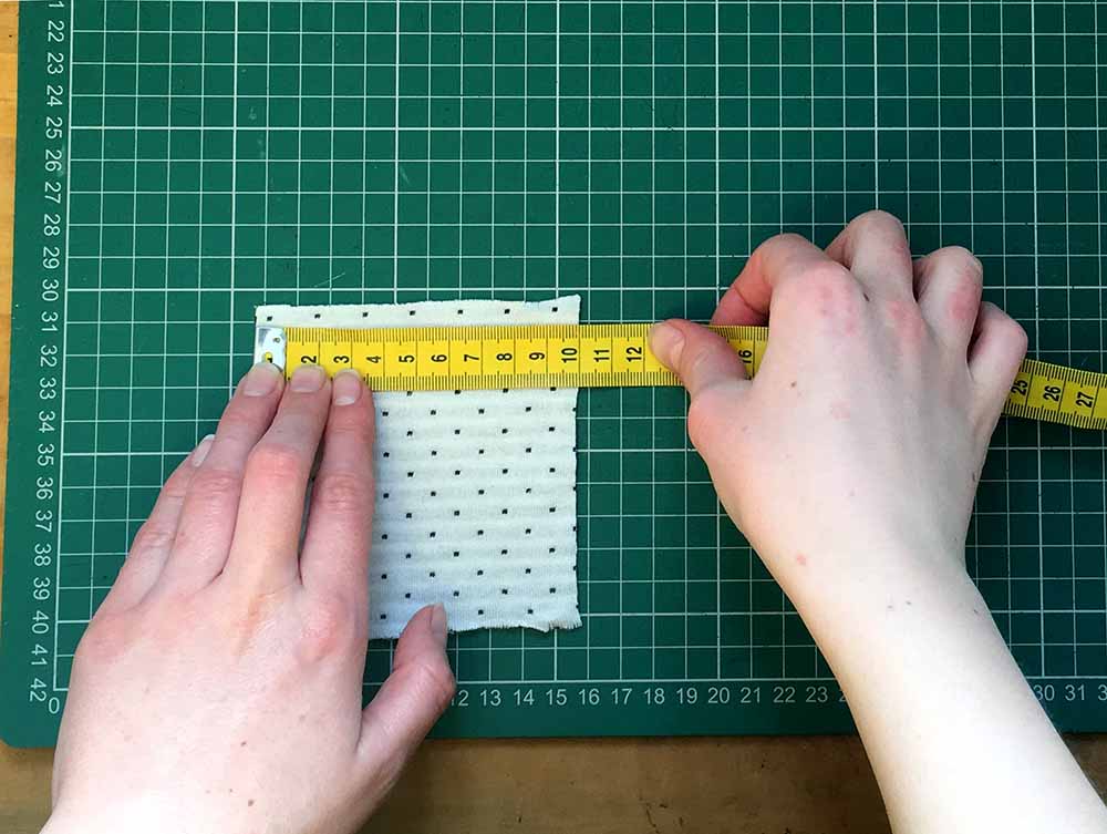 How to determine the stretch percentage of your fabric - Sew Projects