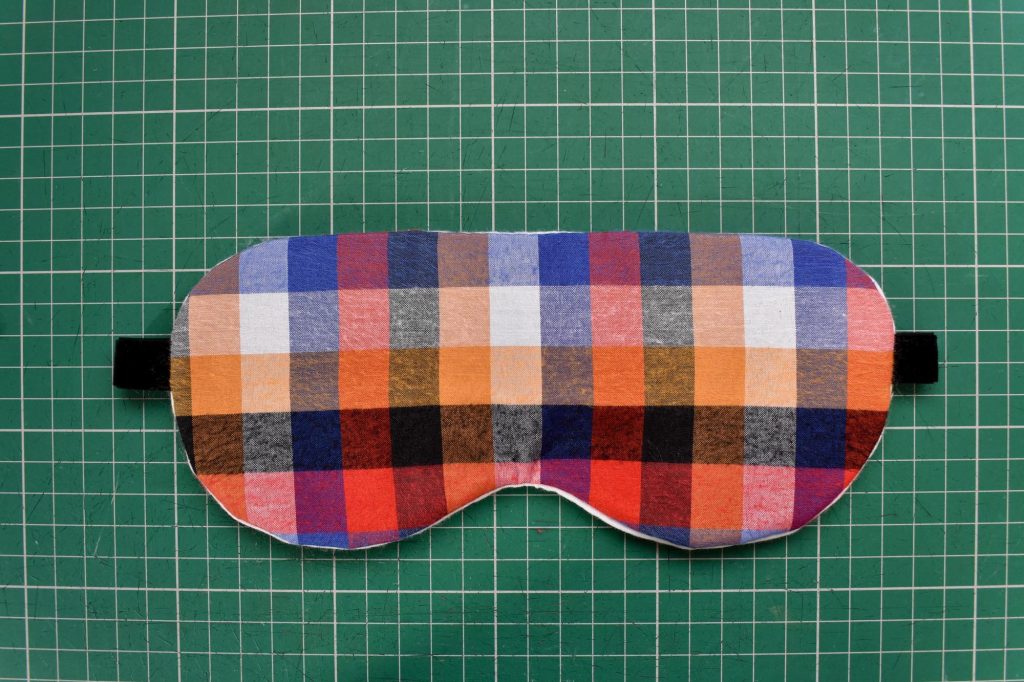 Quick and Easy Sleep Mask Tutorial with Free Pattern Sew Projects