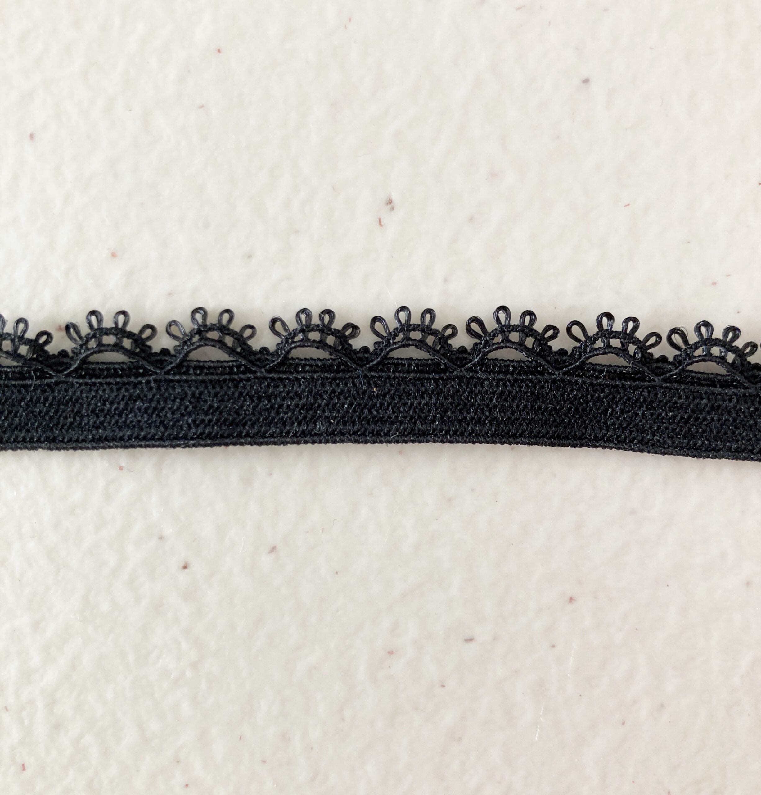 Half Inch Black Scalloped Stretch Lace Edge - Bra-Makers Supply